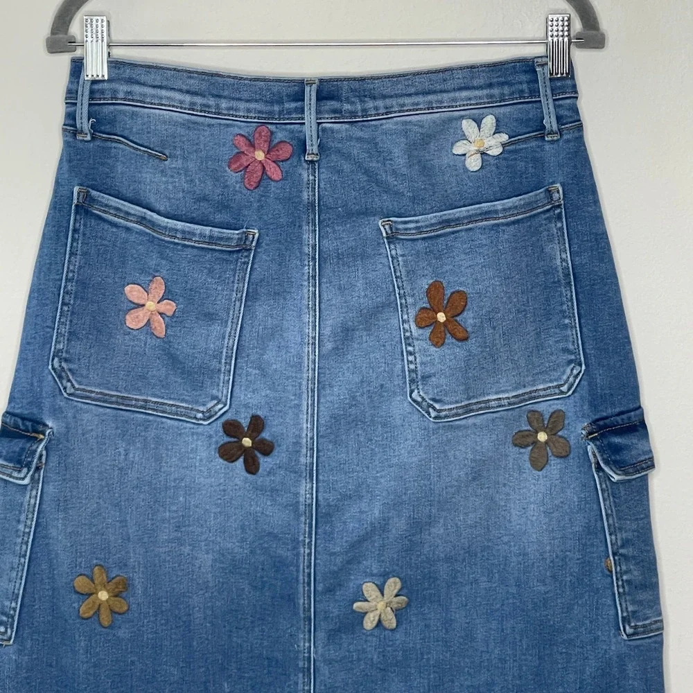 Driftwood Piper Floral Embroidered Denim Cargo Midi Skirt Blue Womens Size 29 - Picture 8 of 9